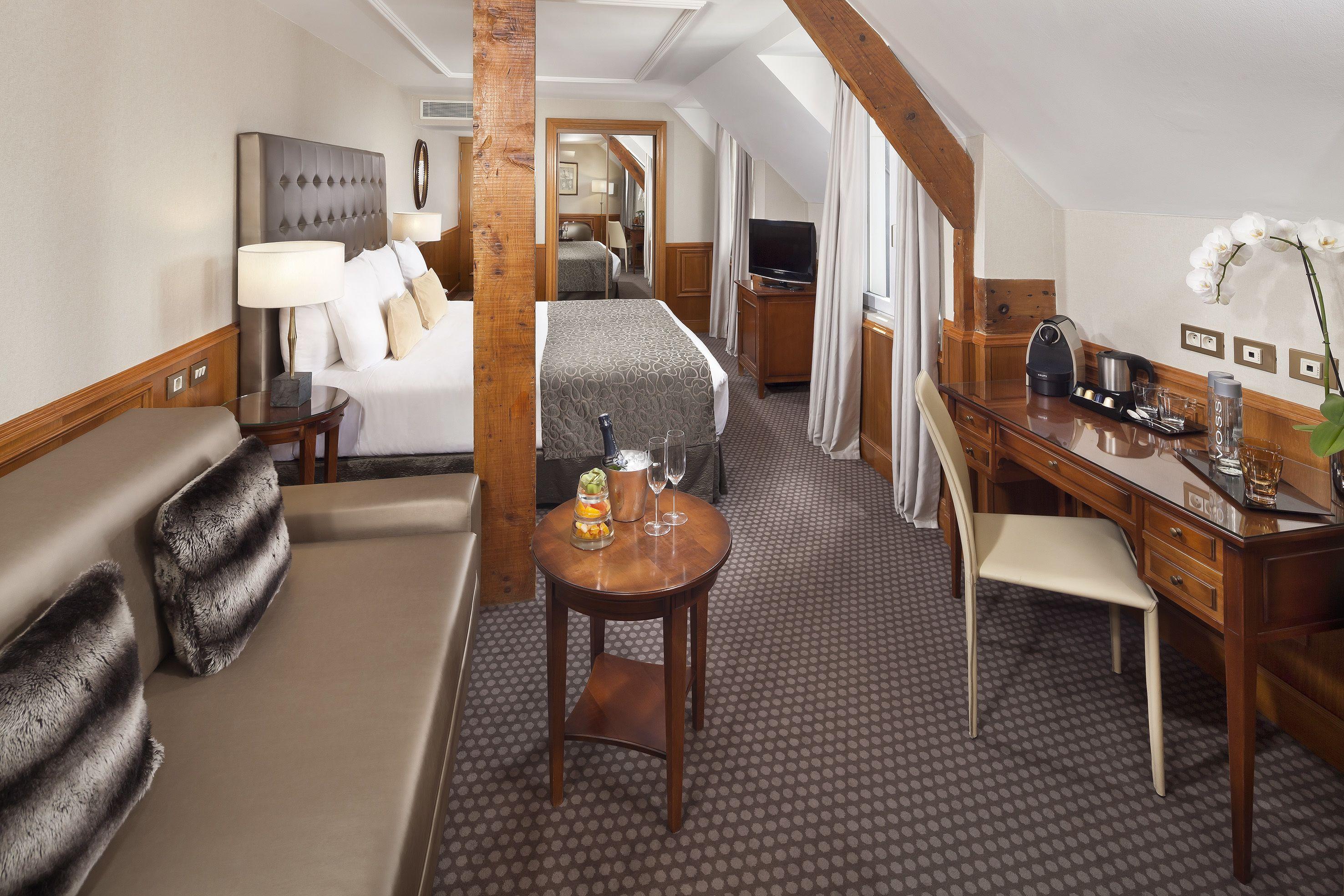 Meliá Vendôme Hotel 4*