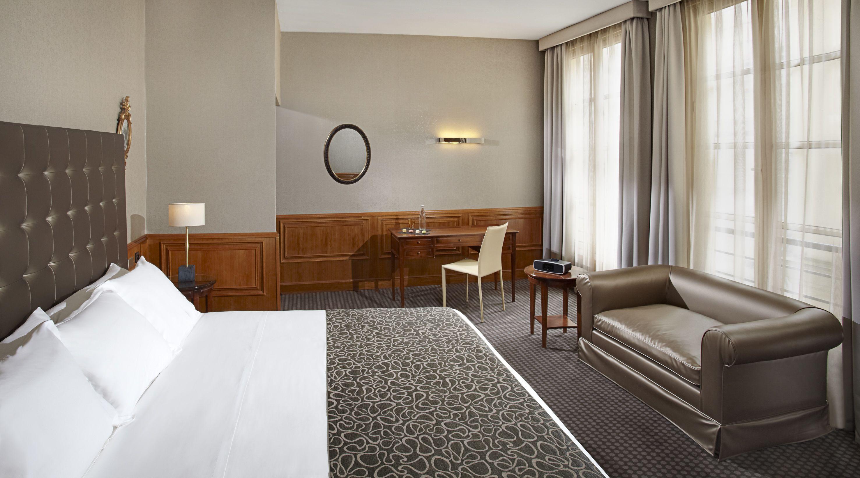 Melia Vendome 4*